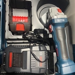 値下　新品未使用　充電式　電動グラインダー　ボッシュ　サンダー　18v