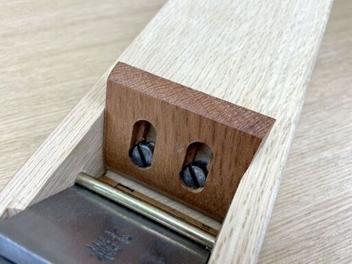 鉋 本銘 兼六 秋月作 65mm 大工道具 赤樫捻止 かんな 箱 ケース付き 札幌市手稲区