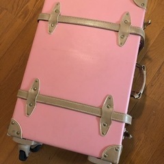 【決定済】スーツケース