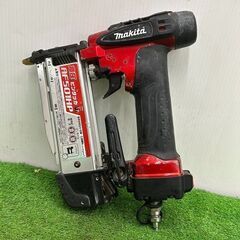 マキタ AF501HP 高圧ピンタッカ【野田愛宕店】【店頭取引限定】【中古