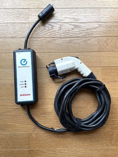 ☆中古☆日産リーフ用充電ケーブル☆3NA1A Amazon.co.jp: NISSAN【ﾆｯｻﾝ 