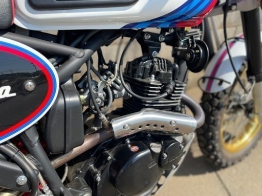 希少車　ブリット　ヒーロー125 低走行