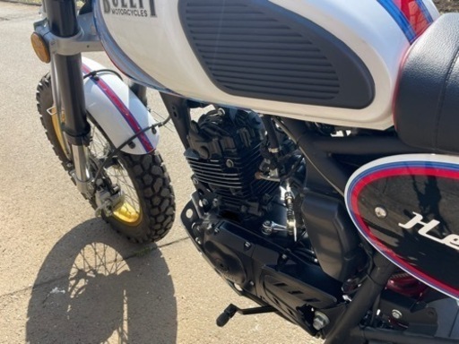 希少車　ブリット　ヒーロー125 低走行