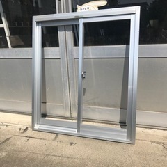 LIXIL社（旧新日軽）　引違い窓　単板単体サッシ　硝子選択可