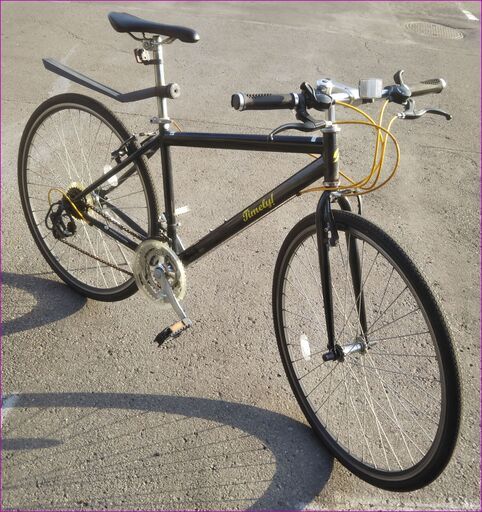 クロスバイク NOGARD 21段変速 アルミフレーム 白 配送無料