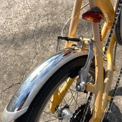 RENAULT16インチ6段変速前輪タイヤチーブ新品に交換済み