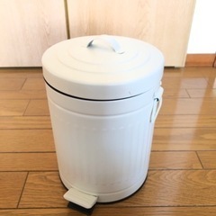 【取引終了】中古　ニトリ　ゴミ箱