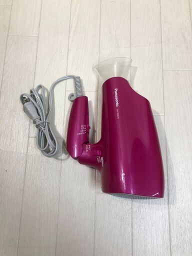 A2841\tパナソニック　ドライヤー\t2013年製