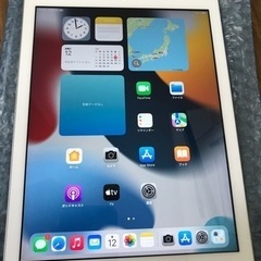 iPad 第5世代 32GB SIM対応