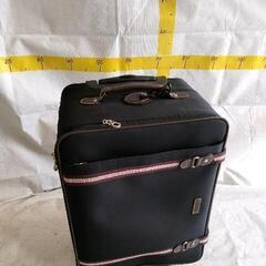 0512-121 スーツケース