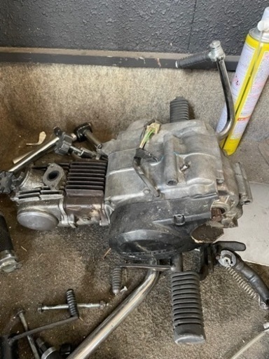 モンキーエンジン12v 中身cd90
