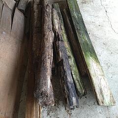 醤油工場で使用していた木材です。廃材