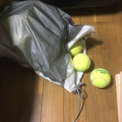 【取引中】テニスボールです！