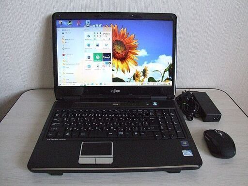 高速SSD240GB搭載　Fujitsu LIFEBOOK AH30/DN ノートパソコン　(4047)
