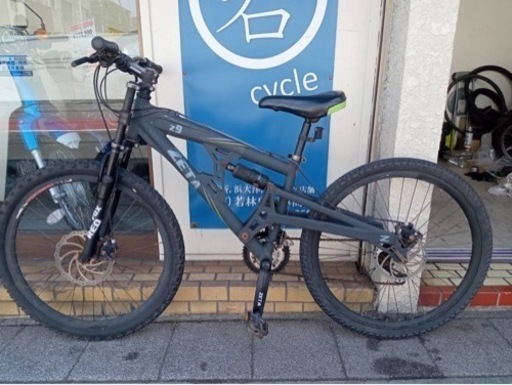 【マウンテンバイク】26インチ　3x9段変速　ディスクブレーキ、センターサスペンション付　若林自転車　浜大津　SALE中❗️ マウンテンバイク】26インチ 3x9段変速 ディスクブレーキ、センター