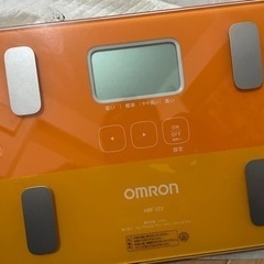 オムロン　体重計　ジャンク