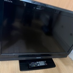 TOSHIBA 32型テレビ
