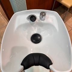 タカラオアシス移動式シャンプー台