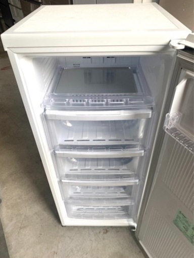 送料無料☆3か月保障☆冷凍庫☆2021年☆三菱☆MF-U12G-W☆R-284