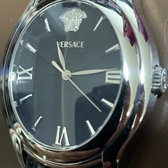 【引っ越しが決まりましたので、誰か購入されたい方いません？】【極希少】VERSACE（ヴェルサーチ ）ギョーシェ文字盤　ラージオーバル 純正ベルト 尾錠 