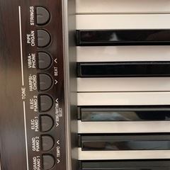 カシオ　CASIO 電子ピアノ　中古