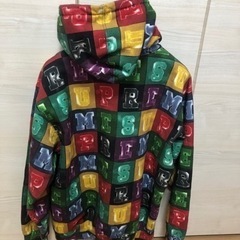 美品 売ります シュプリーム Supreme パーカー