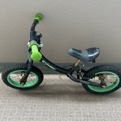 ストライダー　キッズ　自転車　