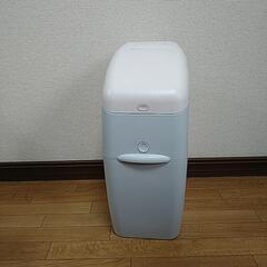 aprica　NIOI-POI オムツ用ゴミ箱