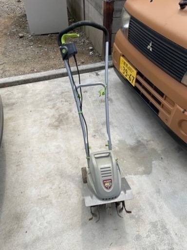 電気式耕運機