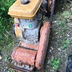 転圧　プレート