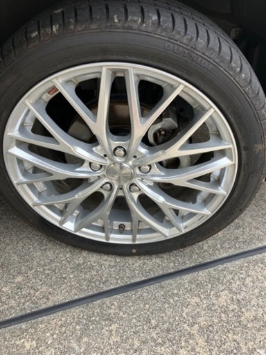 215-45R18 レオニス ホイール、タイヤセット ノア、ヴォクシー、エスクァイア等