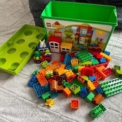 レゴブロック　LEGO duplo 10580 みどりのコンテナ
