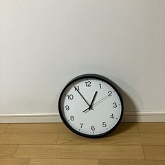 【ニトリ】静音秒針　掛け置き兼用時計　SWブラック001TG