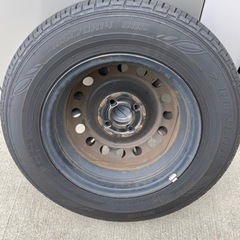 【中古美品】185/70R14 88S 昨年1シーズンのみ使用ダンロップ