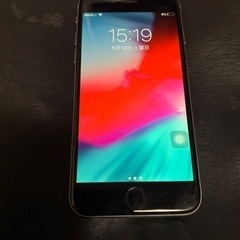 美品　iPhone 6 64GB シルバーau