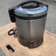 ☆中古品 リンナイ ガス炊飯器 1.8L 10合 RR-100V...