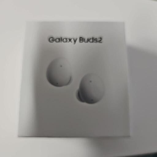 値引きしました。SAMSUNG GALAXY BUDS2 ワイヤレスイヤフォン 白
