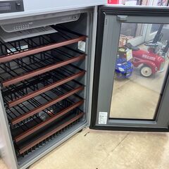 【1/3まで】ワインセラー ST-SV140G(P) シルバー 2010年製 1/3まで】ワインセラー ST-SV140G(P) シルバー 2010年製 お取り寄せ