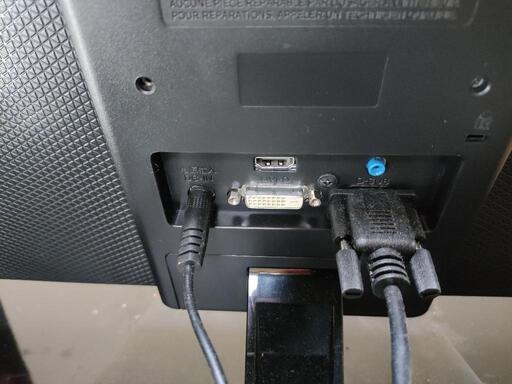 TOGUARD 15インチ PCモニター WR158 サブモニター ゲーム HDMI VGA