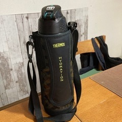 美品　サーモス水筒1500Ｌ