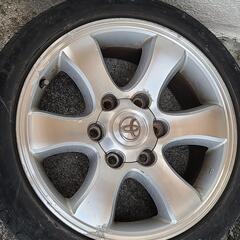 ランクルホイール? ハイエース200系にどうでしょうか？