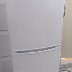 冷蔵庫　アイリスオーヤマ　142L 202年製