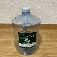 【取引中】小田急OX エンジェルウォーター容器 3.8L