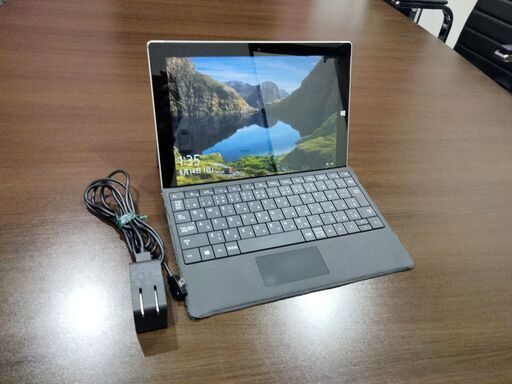 マイクロソフト　２IN1パソコン　SURAFACE3