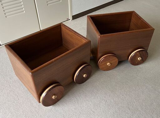 【レア品】 木箱 2点セット おもちゃ箱 安全 車輪 連結 収納 ボックス 木製