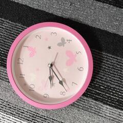 ピンクのかわいい子供用時計