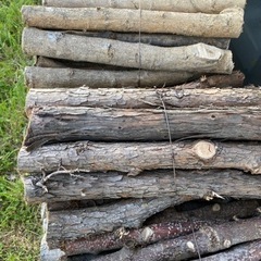 薪　キャンプ薪　焚き火　薪ストーブ　枝薪