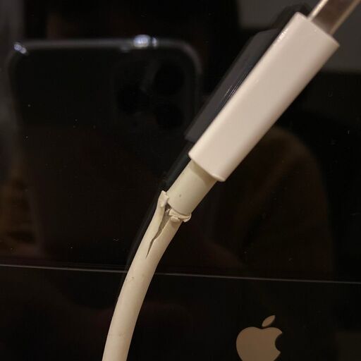Apple Thunderbolt Display 27インチ MC914J/B Apple Thunderbolt Display 27インチ MC914J/B