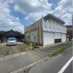 出ましたよー店舗付き住宅‼️ベランダ&敷地内広く楽しめる貸家🙌🏼 - 不動産