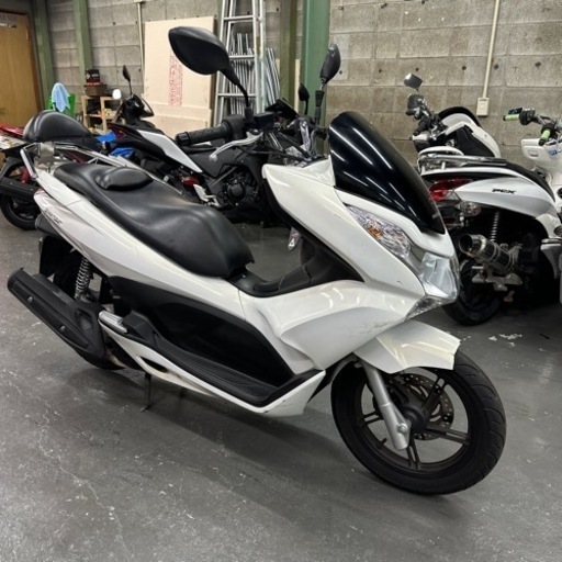 【セール値下中‼️】PCX28後期モデル✨ESPエンジン✨バックレスト✨セル1発‼️全国陸送✨PCX125